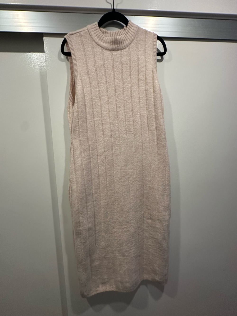 House of Harlow 1960 Sleeveless Ribbed Midi Dress in Light Beige